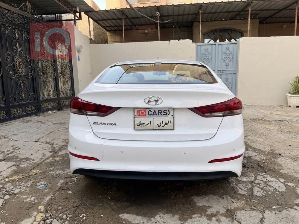 هيونداي النترا